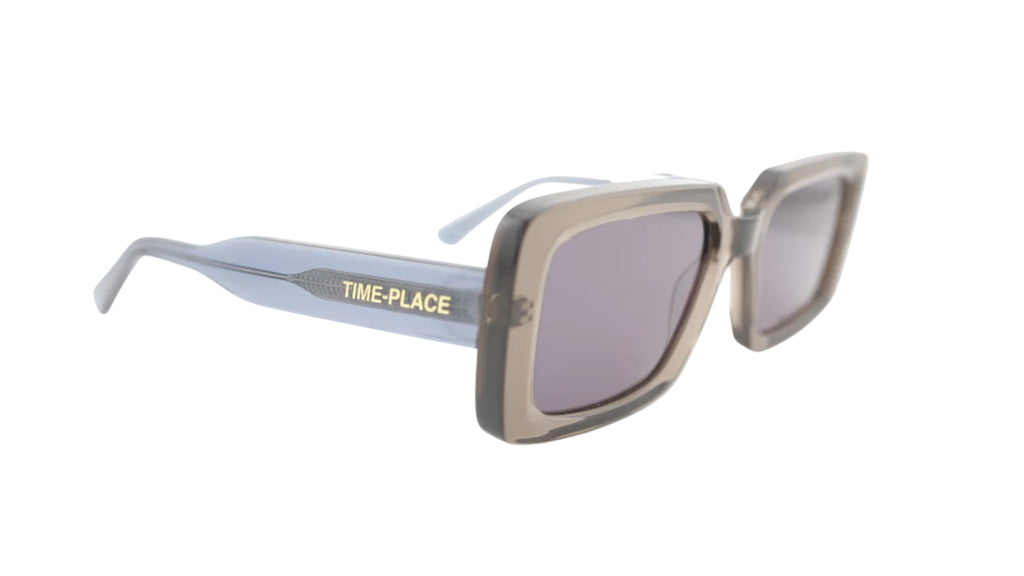 Quartz & Ocean Lawrence